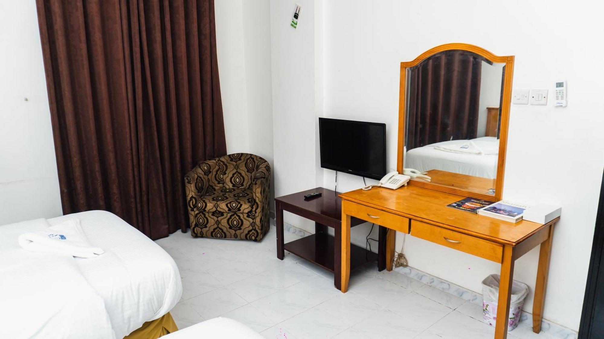 Pan Emirates Hotel Apartments Sharjah Esterno foto