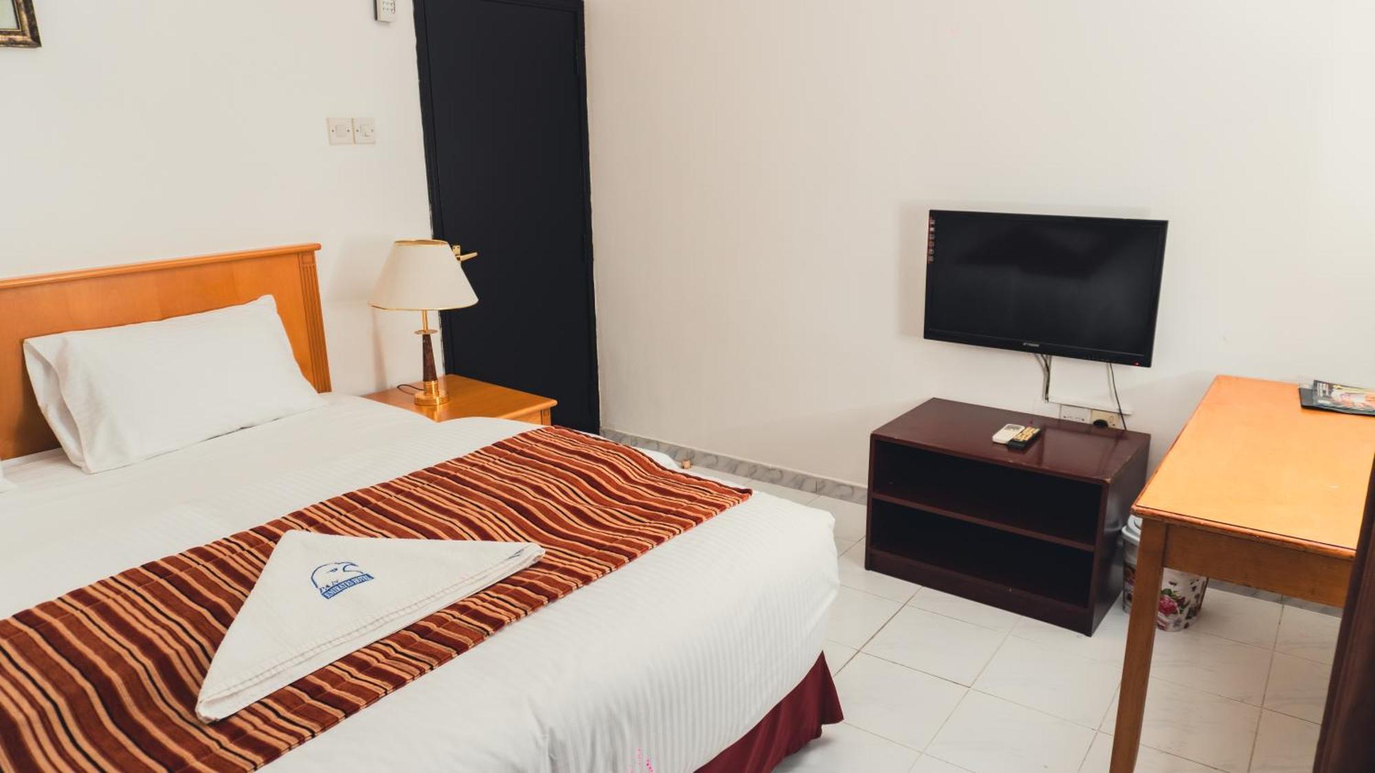Pan Emirates Hotel Apartments Sharjah Esterno foto